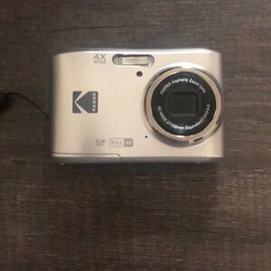Kodak Pixpro FZ45